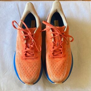 Clifton 9 Men’s Hoka Orange and Blue Running Shoes
